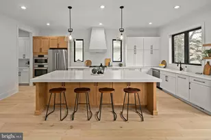 126 S Highland St, Arlington, VA 22204 - Photo 4