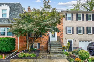 24 S Abingdon St, Arlington, VA 22204 - Photo 1