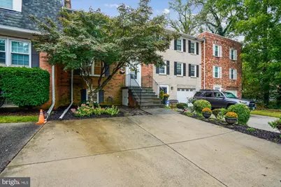 24 S Abingdon Street, Arlington, VA 22204 - Photo 2