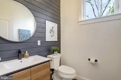 3805 18th Street N, Arlington, VA 22207 - Photo 28