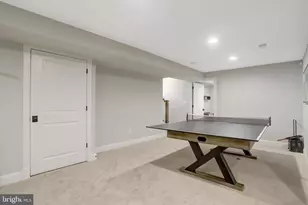 3805 18th St N, Arlington, VA 22207 - Photo 68