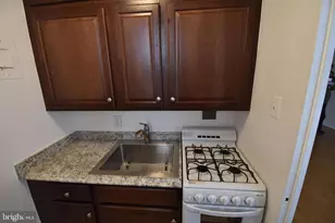 1121 Arlington Blvd, Arlington, VA 22209 - Photo 4