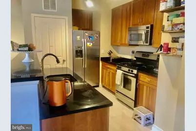 1201 N Garfield Street #203, Arlington, VA 22201 - Photo 8