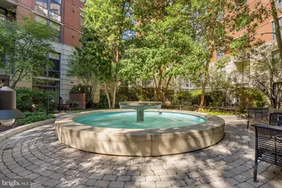 1021 N Garfield Street #532, Arlington, VA 22201 - Photo 28