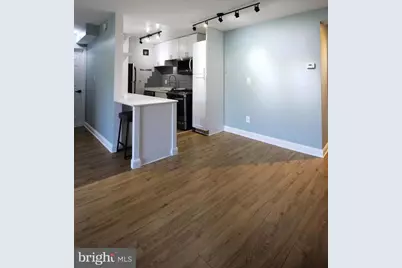 1931 N Cleveland Street #302, Arlington, VA 22201 - Photo 2