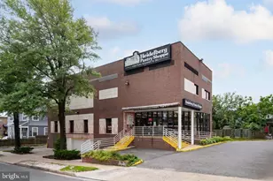 2124 N Tazewell Ct, Arlington, VA 22207 - Photo 46