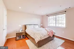 4139 S Four Mile Run Dr, Arlington, VA 22204 - Photo 10