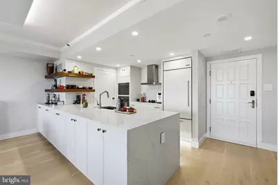 1530 Key Boulevard #324, Arlington, VA 22209 - Photo 4