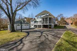 6726 25th St N, Arlington, VA 22213 - Photo 52