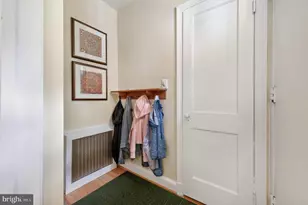 3711 16th St S, Arlington, VA 22204 - Photo 8