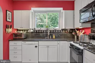 3711 16th St S, Arlington, VA 22204 - Photo 12