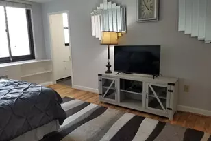 1021 Arlington Blvd, Arlington, VA 22209 - Photo 2