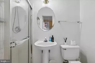 1053 N Stuart St, Arlington, VA 22201 - Photo 8