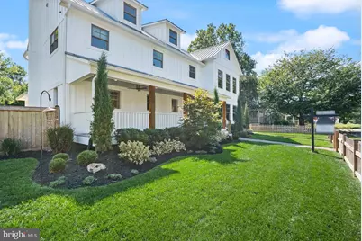 6032 28th Street N, Arlington, VA 22207 - Photo 2