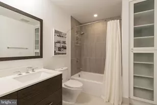 1701 16th St N, Arlington, VA 22209 - Photo 28