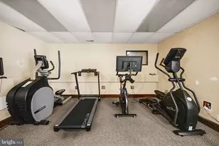 1515 S Arlington Ridge Rd, Arlington, VA 22202 - Photo 40