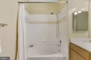 2465 Army Navy Dr, Arlington, VA 22206 - Photo 26