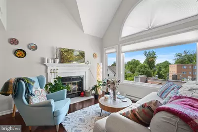 5560 Langston Boulevard #63-E, Arlington, VA 22207 - Photo 4