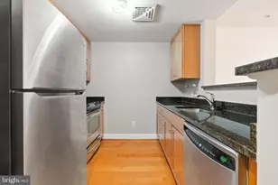 1020 N Highland St, Arlington, VA 22201 - Photo 14