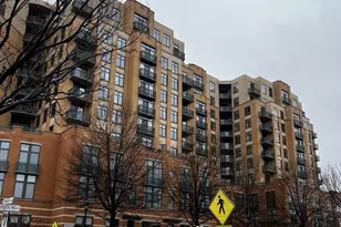 2720 S Arlington Mill Dr, Arlington, VA 22206 - Photo 2