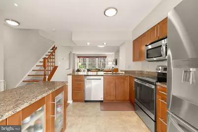 5001 9th Street S, Arlington, VA 22204 - Photo 8