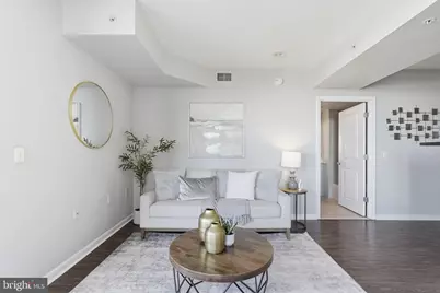 851 N Glebe Road #1812, Arlington, VA 22203 - Photo 4