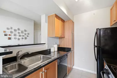 851 N Glebe Road #1812, Arlington, VA 22203 - Photo 10