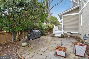 5723 27th St N, Arlington, VA 22207 - Photo 14
