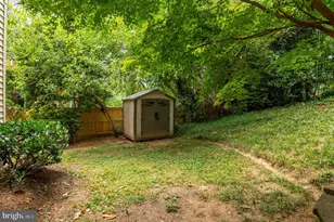 1220 N Livingston St, Arlington, VA 22205 - Photo 30