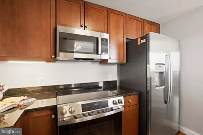 1020 N Highland Street #1116, Arlington, VA 22201 - Photo 18