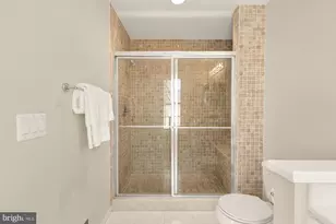 2170 21st Ct N, Arlington, VA 22201 - Photo 38