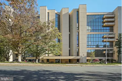 1101 S Arlington Ridge Road #706, Arlington, VA 22202 - Photo 2