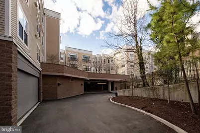 989 S Buchanan Street #416, Arlington, VA 22204 - Photo 40