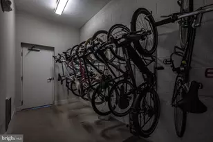 989 S Buchanan St, Arlington, VA 22204 - Photo 38