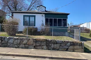 2210 S Nelson St, Arlington, VA 22206 - Photo 1