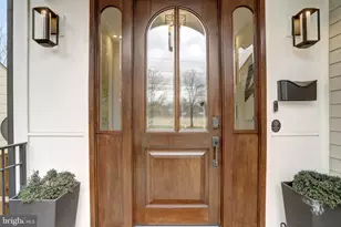 710 N Highland St, Arlington, VA 22201 - Photo 2