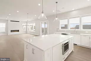 857 Manchester St, Arlington, VA 22205 - Photo 4