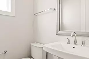 857 Manchester St, Arlington, VA 22205 - Photo 18