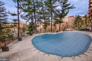 1101 S Arlington Ridge Rd, Arlington, VA 22202 - Photo 32