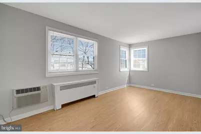 206 N Trenton Street #206-2, Arlington, VA 22203 - Photo 2