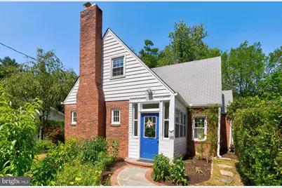 2710 S Joyce Street, Arlington, VA 22202 - Photo 1