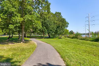 2710 S Joyce Street, Arlington, VA 22202 - Photo 32