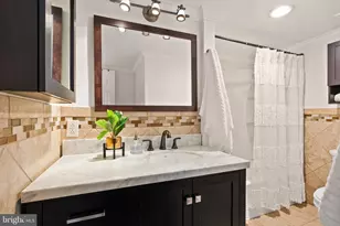 1401 N Rhodes St, Arlington, VA 22209 - Photo 14