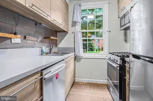 248 N Thomas St, Arlington, VA 22203 - Photo 2