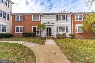 2731 S Walter Reed Dr, Arlington, VA 22206 - Photo 1