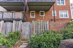 2731 S Walter Reed Dr, Arlington, VA 22206 - Photo 26