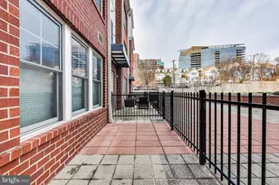 1418 N Rhodes St, Arlington, VA 22209 - Photo 14