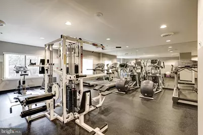 1050 N Stuart Street #817, Arlington, VA 22201 - Photo 4