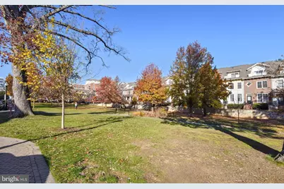 900 N Garfield Street #2, Arlington, VA 22201 - Photo 16