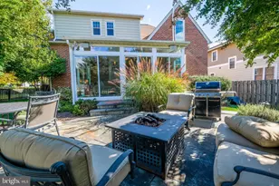 236 N Cleveland St, Arlington, VA 22201 - Photo 2